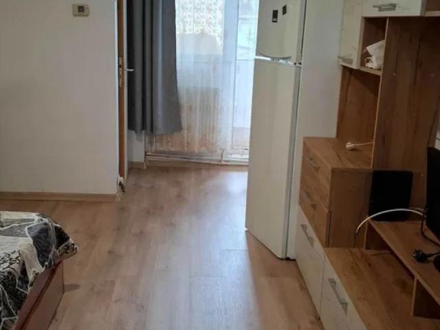 Apartament, 1 camera semidecomandat, 26 mp, Tudor Vladimirescu, de inchiriat, Iulius Mall, Cod 162921