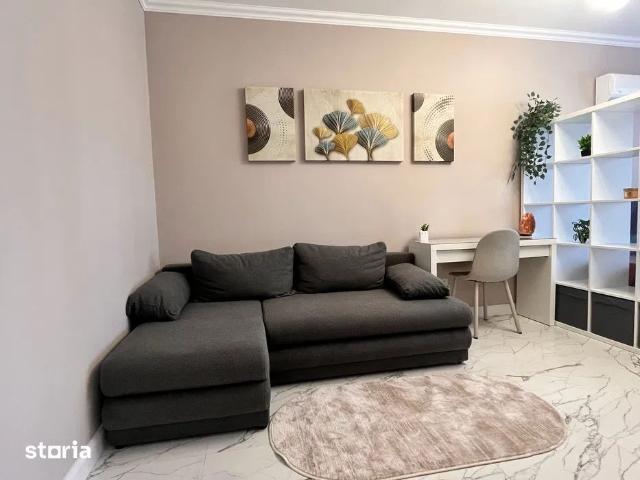 Apartament 1 camera Tatarasi 400euro Gand Beeatle