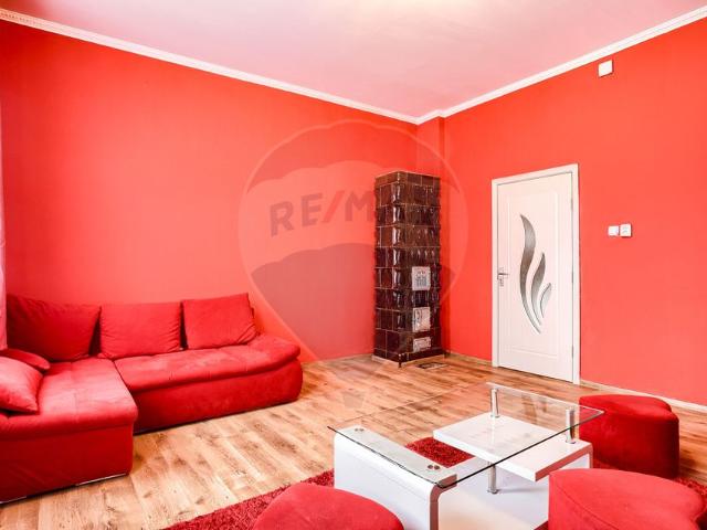Apartament 1 camera vanzare in casă / vilă Arad, Boul Rosu vezi locația pe hartă