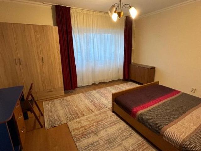 Apartament 1 camera, 37 mp, Etaj 5/9, Pacurari