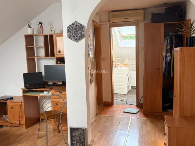 apartament 1 camera, 30 mp, cu centrala, zona Aradului