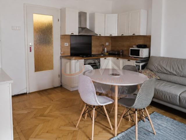 Apartament, 1 camera, 40 mp, Bucuresti / Sector 1 / P ta Romana