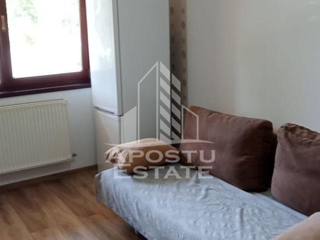 Apartament 1 camere, zona Micalaca