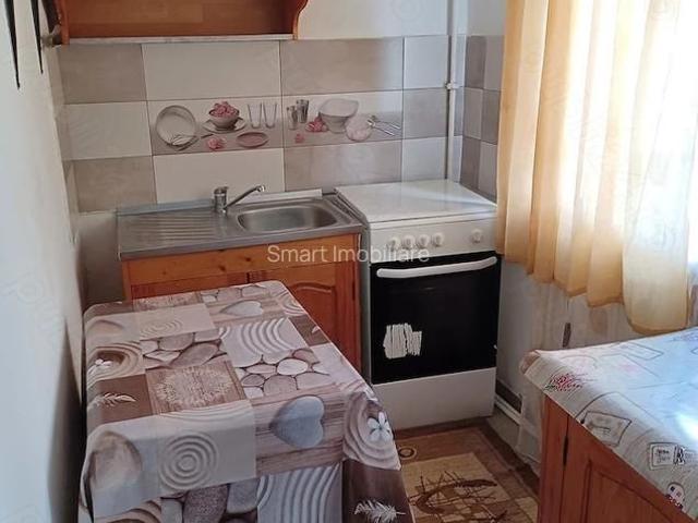 Apartament 1 camere zona Valea Aurie