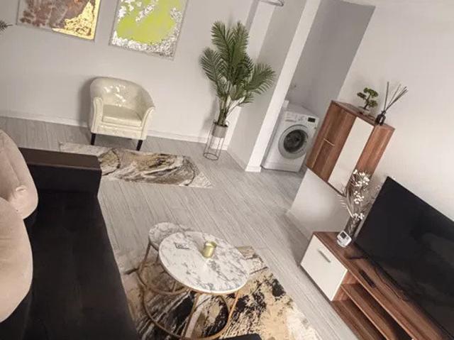 APARTAMENT 2 CAM, BLOC NOU, PRIMA CHIRIE, LIFT, POPAS PACURARI