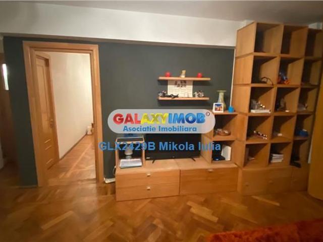 Apartament 2 cam et 3/8 Calea Victoriei Capsa