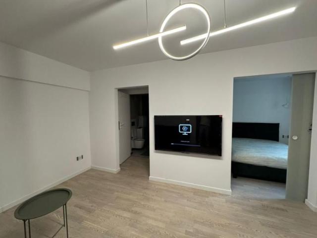 Apartament 2 cam lux || Piata Amzei || Piata Romana