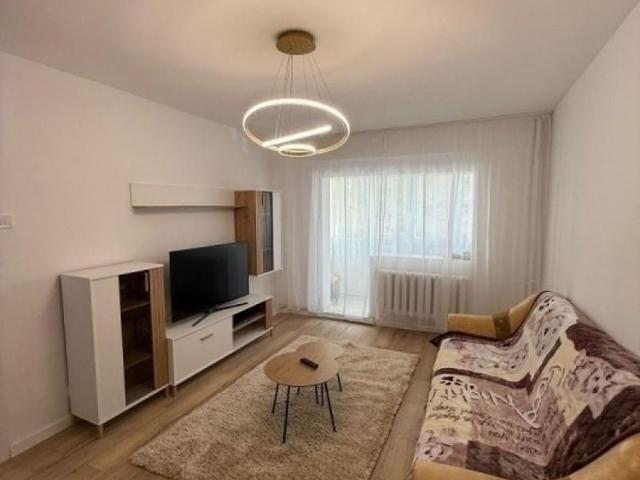 Apartament 2 camere Mircea Cel Batran