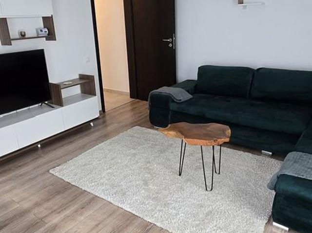 Apartament 2 camere mobilat, cu parcare subterana, zona Tractorul