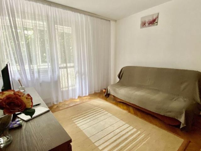 Apartament 2 camere mobilat de inchiriat Ion Mihalache piata Chibrit