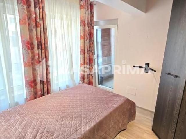 Apartament 2 camere, mobilat, et. 1, 350 euro, parcare inclusa, Rasarit de Soare