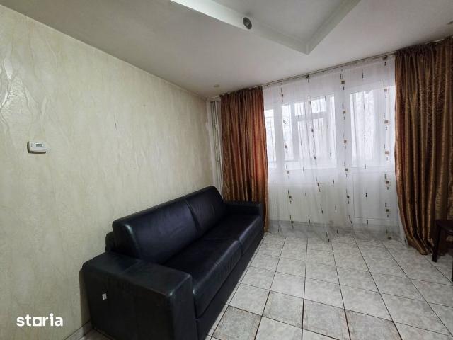 Apartament 2 camere MOBILAT et 1 Podu Roș 380 euro