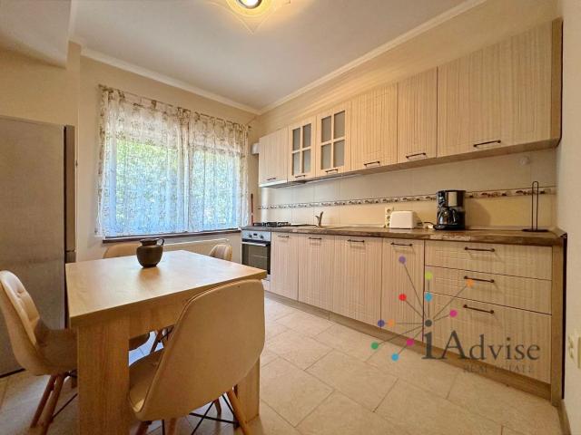Apartament 2 camere | Mobilat și utilat | Grădină și acces auto | Brașovul Vechi