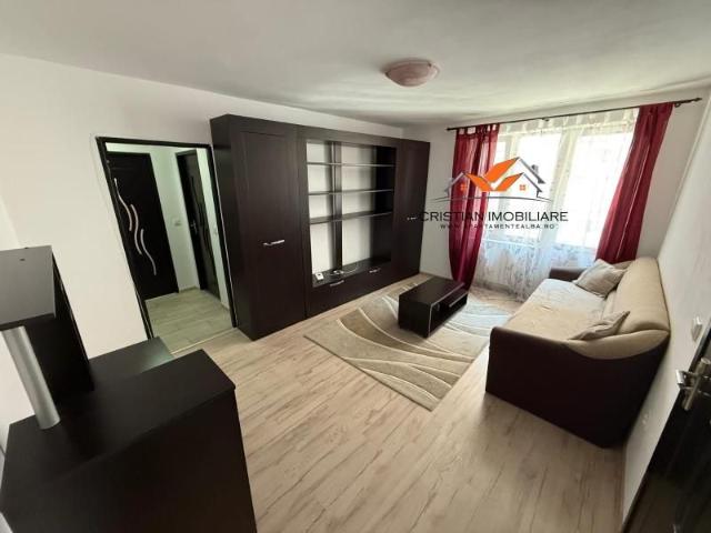 Apartament 2 camere, mobilat, utilat, Centru !
