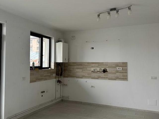 Apartament 2 camere mobilat utilat in centrul Orasului Otopeni