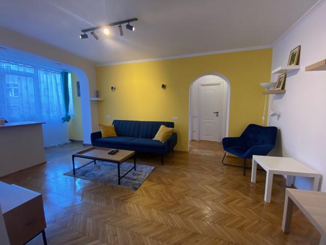 apartament 2 camere, modern, zona piata presei, pajura
