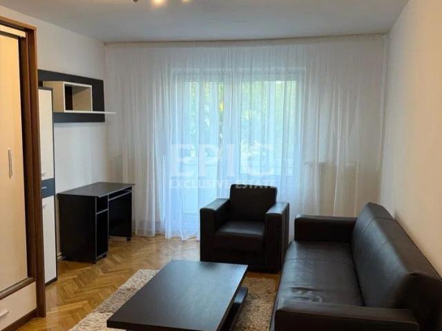 Apartament 2 camere, modern, decomandat, etaj 3, Tudor