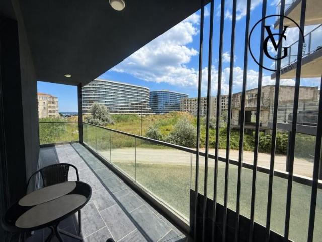 Apartament 2 camere modern + parcare Mamaia Nord termen lung