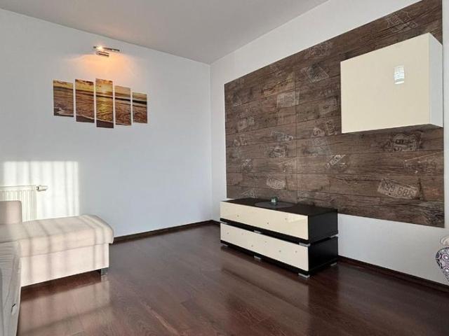 Apartament 2 camere open space