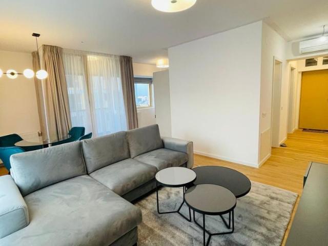 Apartament 2 camere | Aviatiei Park | mobilat Rovere cu designer |