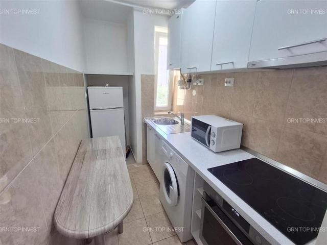 Apartament 2 camere balcon zona Cedonia