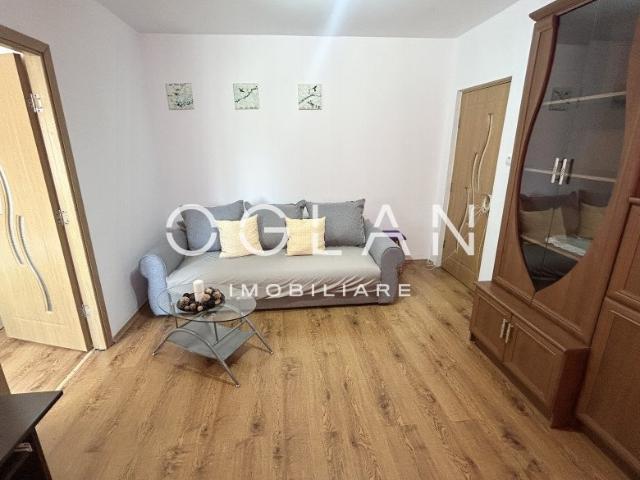 Apartament 2 camere, balcon, Zona Ciresica