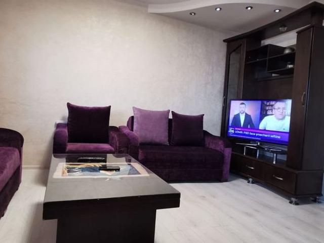 Apartament 2 camere, balcon, Obor, 550 EUR