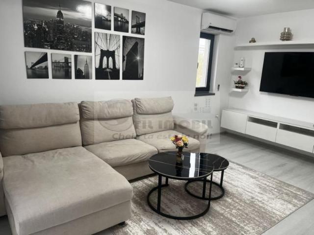 Apartament 2 camere Baza III 550 euro