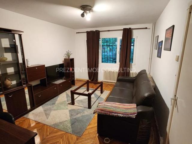 Apartament 2 camere Berceni Emil Racovita 10 minute Metrou Aparatorii Patriei