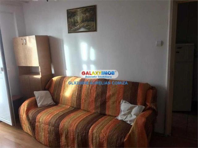 Apartament 2 camere Berceni etaj 10