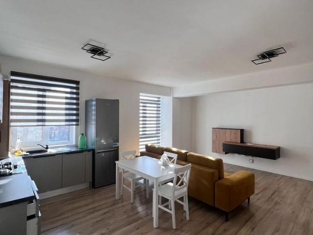 Apartament 2 camere bloc nou cu parcare
