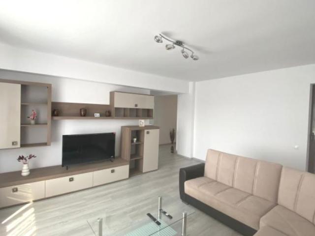 Apartament 2 camere bloc nou, priveliste panoramica