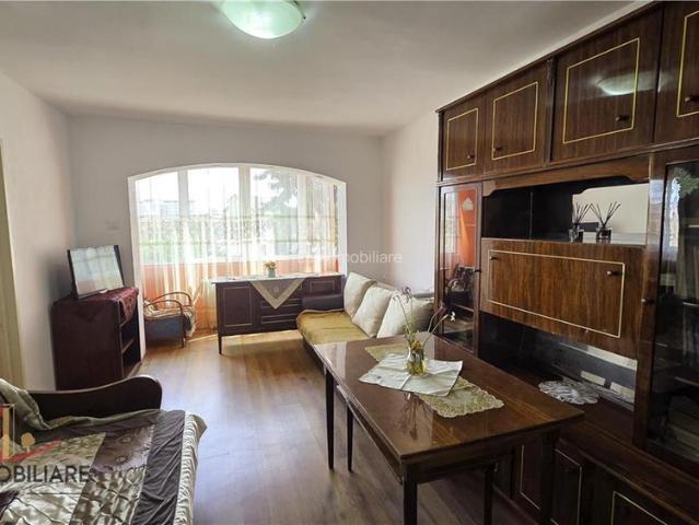 Apartament 2 camere, Bodor Peter, et 2, Semicentral