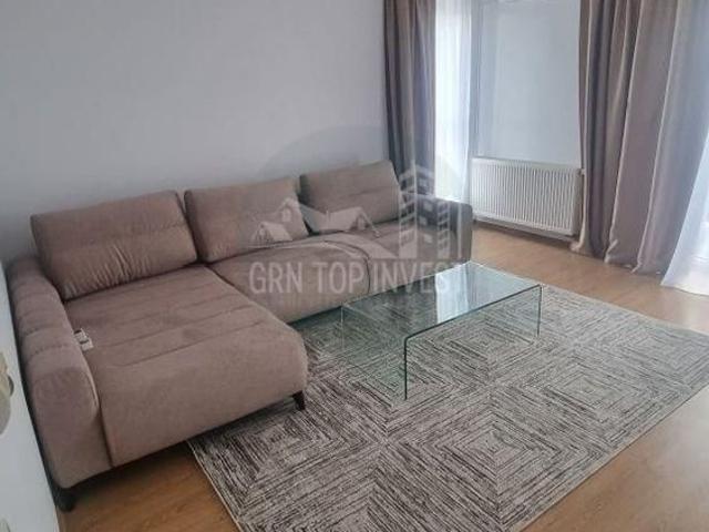Apartament 2 camere cu balcon zona Avangarden