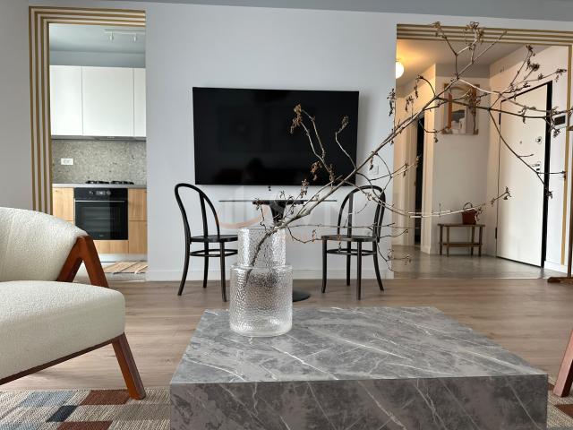 Apartament, 2 camere cu loc parcare subteran inclus, Bucuresti / Sector 1 / Bucurestii Noi