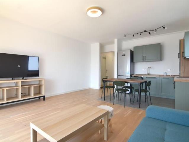 Apartament 2 camere cu parcare Complexul Studentesc