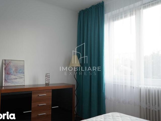 Apartament 2 camere, cu parcare, situat in Piata Mihai Viteazul