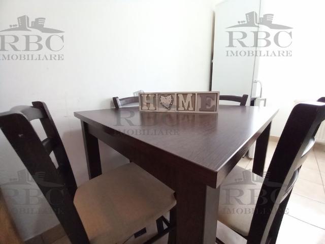 Apartament 2 camere cu parcare si terasa in Andrei Muresanu
