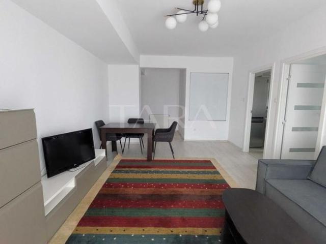 Apartament 2 camere cu parcare, zona Buna Ziua