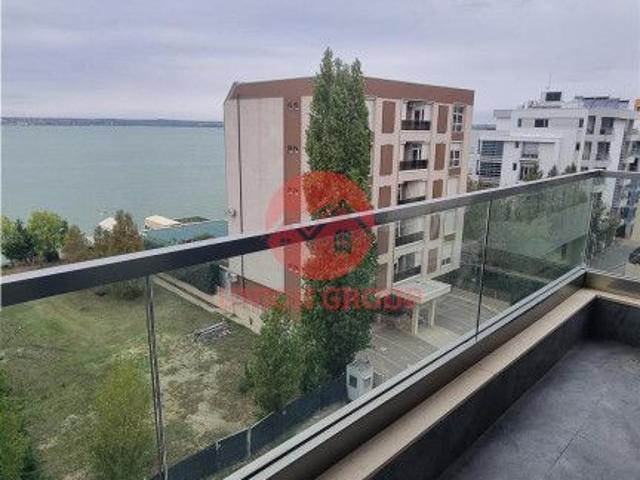 Apartament 2 camere cu vedere superba la lac, in Mamaia ?.