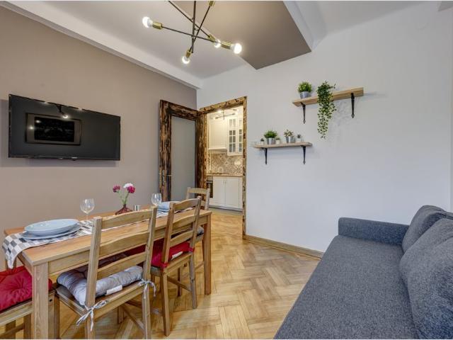Apartament 2 camere C.F. Robescu – zona Hristo Botev