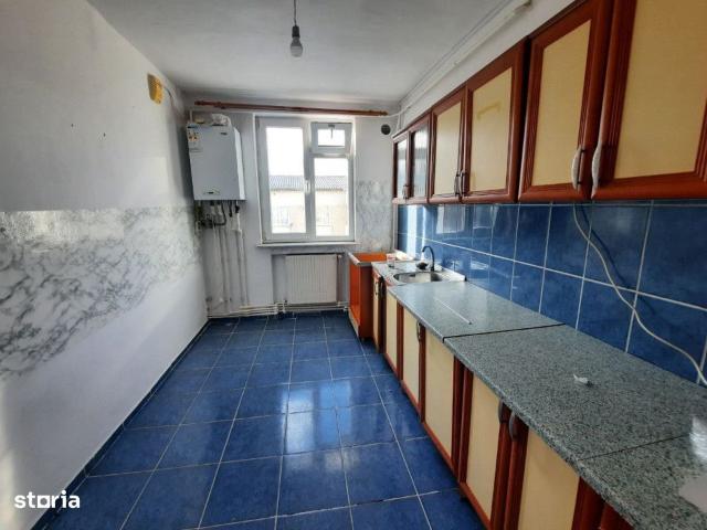 Apartament 2 camere Calea Romanului, 52 metri, etaj 4 Cod: 156883