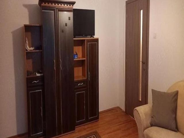 Apartament 2 camere Calea Sagului centrala proprie