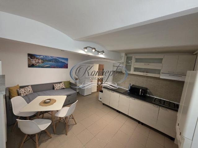 Apartament 2 camere, central, Calea Motilor