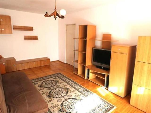 Apartament 2 camere, centrala proprie, Complexul Studentesc