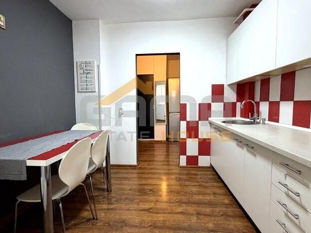 Apartament 2 camere, centrala proprie, Faleza Sud, Alfa