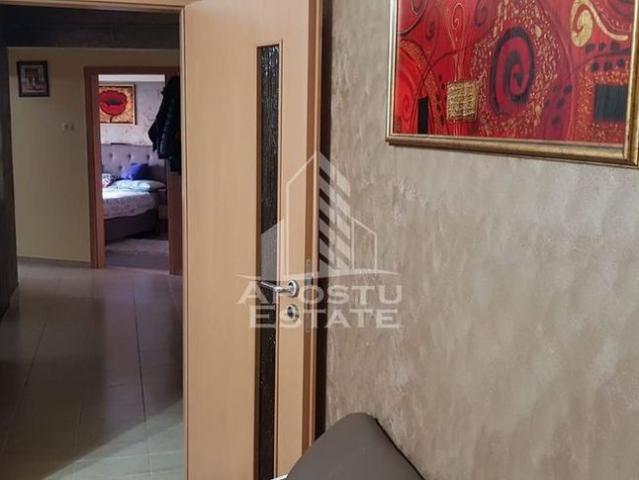 Apartament 2 camere, centrala proprie, petfriendly, zona.
