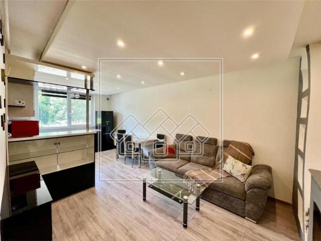 Apartament 2 camere complet mobilat+utilat, zona linistita