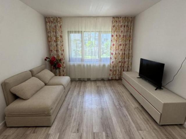 Apartament 2 camere, confort 1, decomandat, parter Strada Cameliei