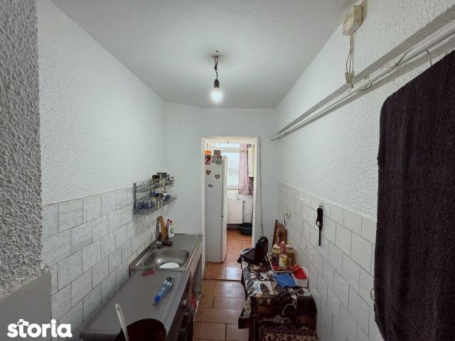 Apartament 2 camere confort și eficiență într un bloc renovat MICRO 7